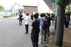 職員派遣出発式2