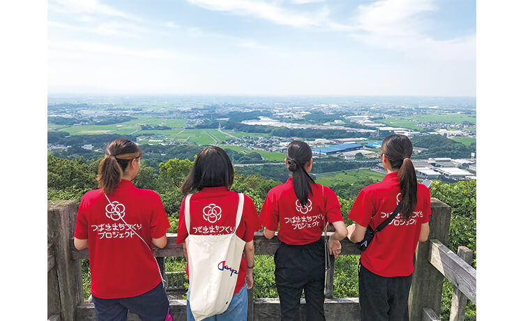 鎮西山からの見晴らしは最高！